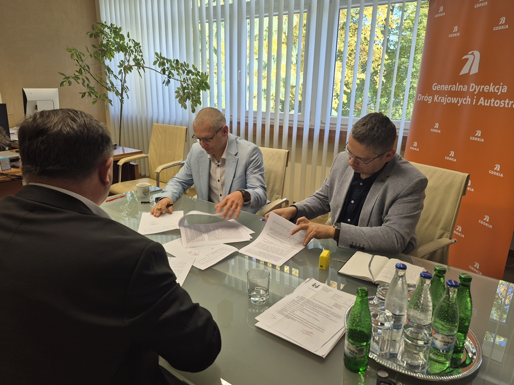 Chodniki i ścieżki przy krajówkach. Opolskie ma plan 19 inwestycji do 2028 roku
