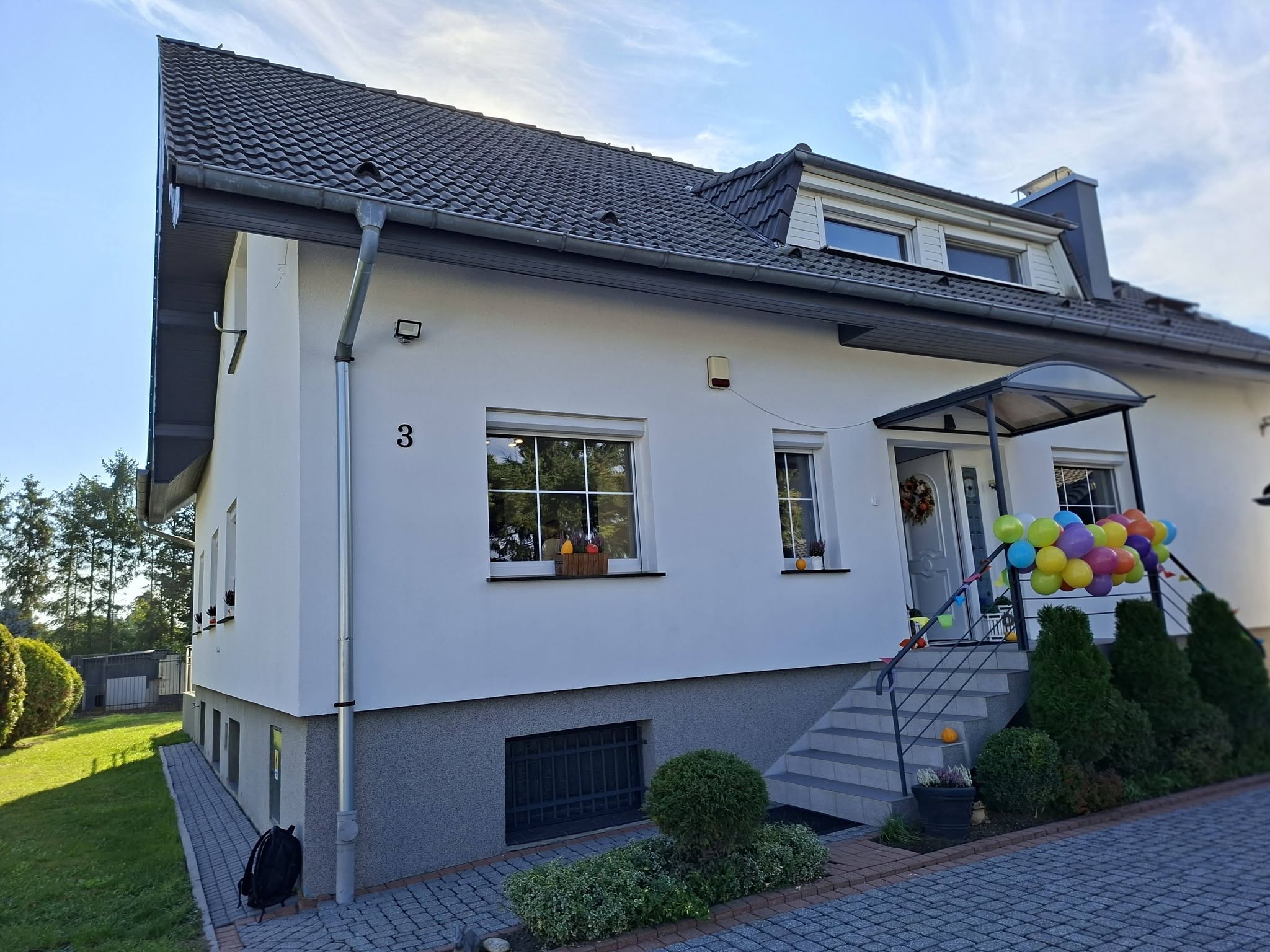 Dzieci potrzebują domu, nie tylko miejsca. W Strzelcach Opolskich powstał rodzinny dom dziecka