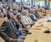 Seniorzy chcą się uczyć i mieć wyb&oacute;r. W Opolskiem przybywa uniwersytet&oacute;w trzeciego wieku