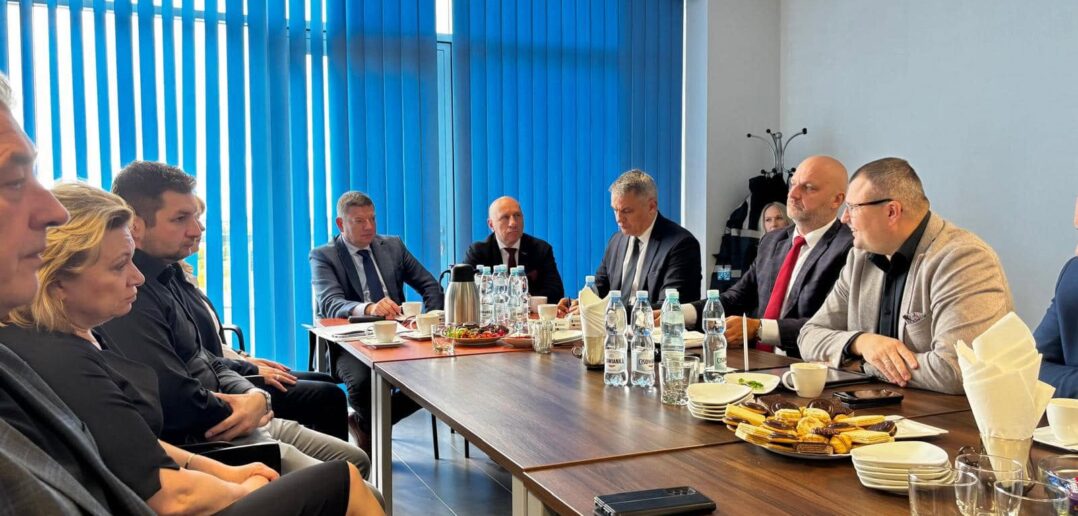 Nowa zapora w Stroniu Śląskim. W Nysie rozmawiano o ochronie przed kolejną powodzią