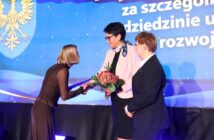 Dobrej szkoły nie robi się samym poświęceniem. Opolskie nagrodziło uczniów i nauczycieli Dobrej szkoły nie robi się samym poświęceniem. Opolskie nagrodziło uczniów i nauczycieli