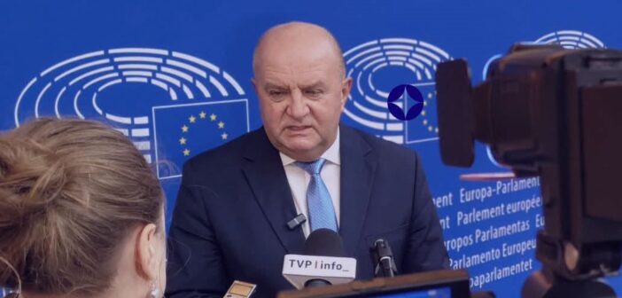 Buła o pracy, kt&oacute;rej nie oglądamy. Ale potem odczuwamy jej skutki