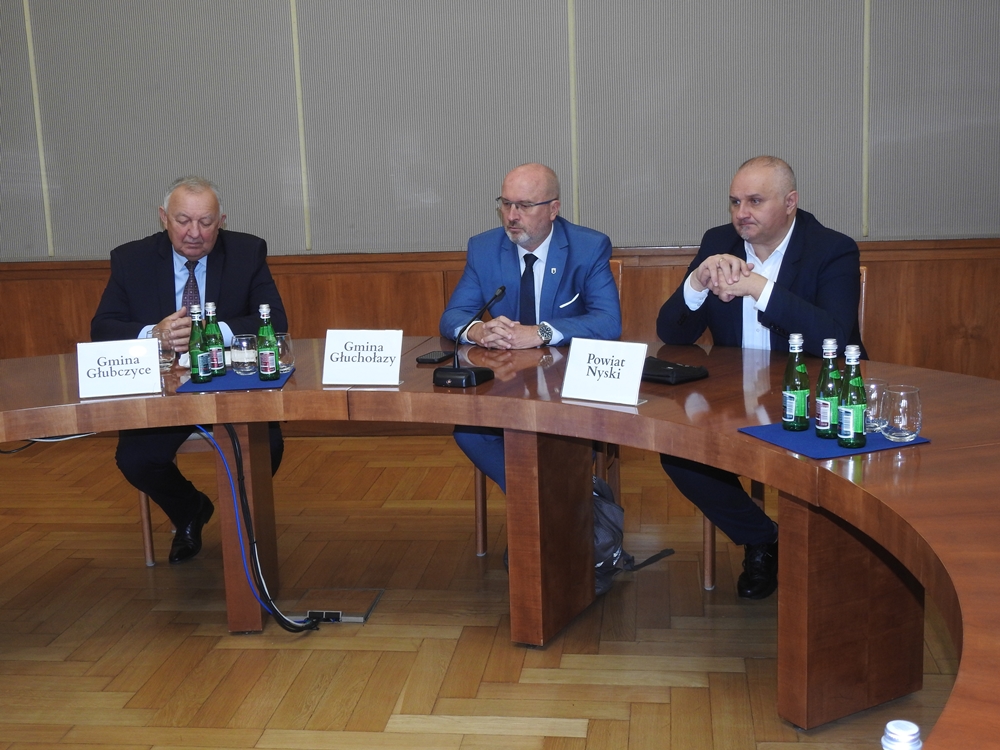 Powódź trwała kilka dni. Odbudowa potrwa lata. Kolejne 16,6 mln zł dla opolskich samorządów