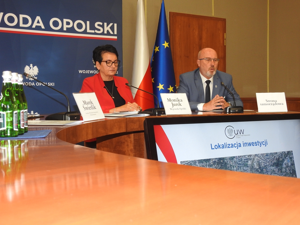 Powódź trwała kilka dni. Odbudowa potrwa lata. Kolejne 16,6 mln zł dla opolskich samorządów