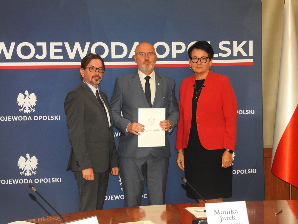 Powódź trwała kilka dni. Odbudowa potrwa lata. Kolejne 16,6 mln zł dla opolskich samorządów