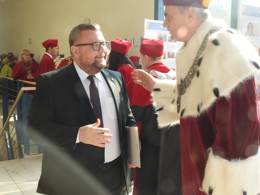 Blisko cztery tysiące nowych studentów. Uniwersytet Opolski rozpoczyna rok z ambicjami i konkretnymi zobowiązaniami