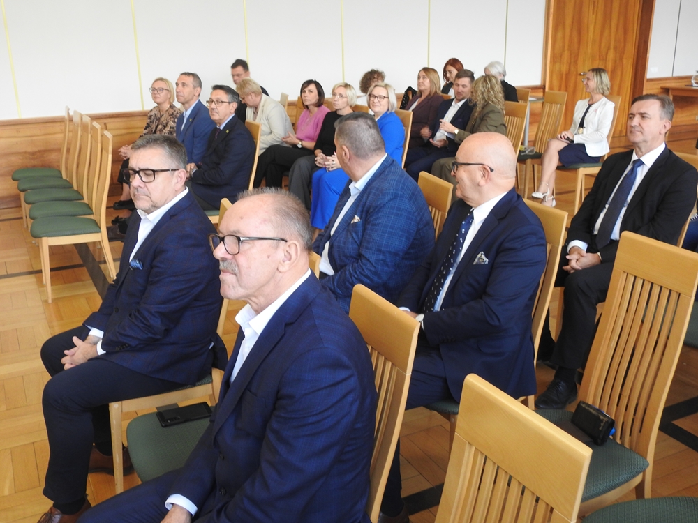 Dodatkowe 9,27 mln zł na drogi Opolszczyzny. Pieniądze trafią na 17 remontów