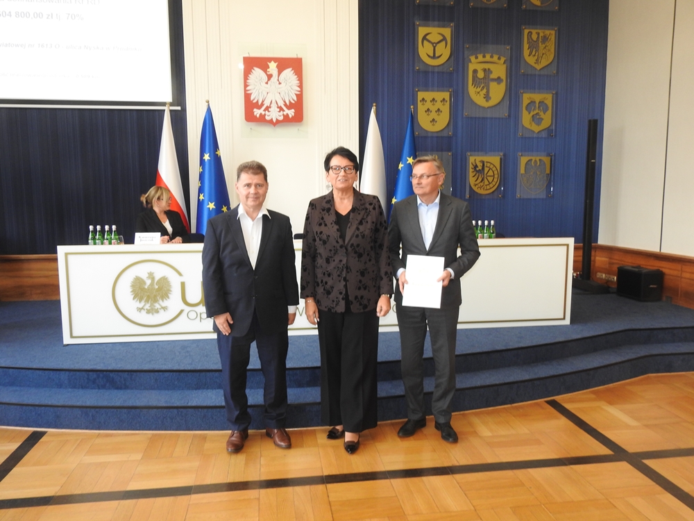 Dodatkowe 9,27 mln zł na drogi Opolszczyzny. Pieniądze trafią na 17 remontów