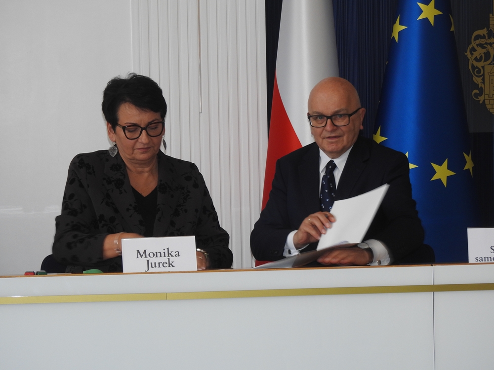 Dodatkowe 9,27 mln zł na drogi Opolszczyzny. Pieniądze trafią na 17 remontów