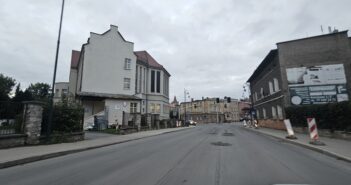 DK40 w Głuchołazach z ostatnią warstwą asfaltu. Od wtorku ruch wahadłowy