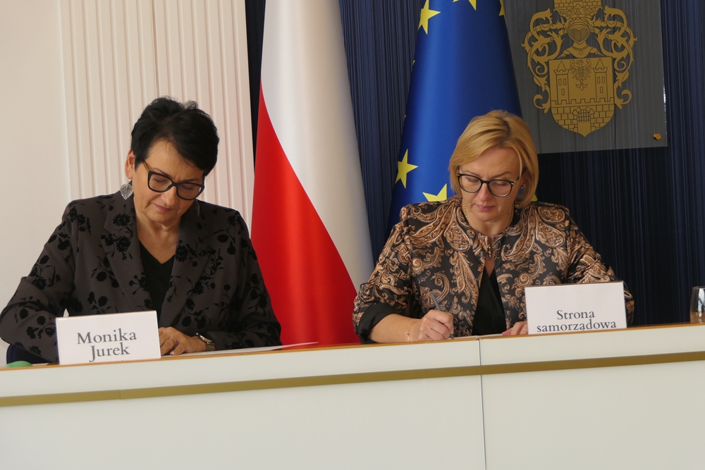 Dodatkowe 9,27 mln zł na drogi Opolszczyzny. Pieniądze trafią na 17 remontów