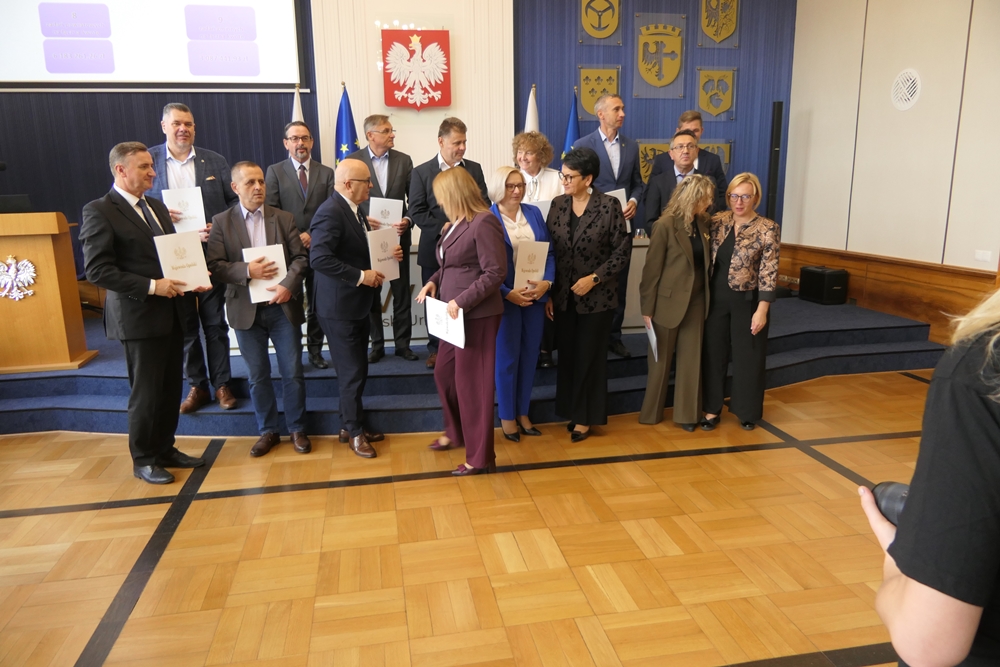 Dodatkowe 9,27 mln zł na drogi Opolszczyzny. Pieniądze trafią na 17 remontów