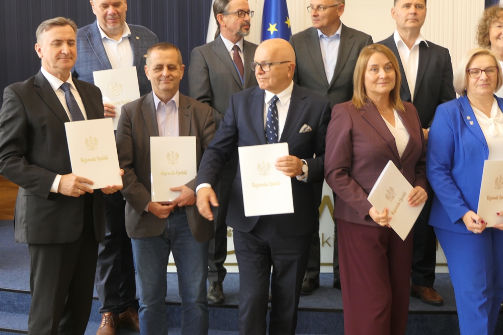 Dodatkowe 9,27 mln zł na drogi Opolszczyzny. Pieniądze trafią na 17 remontów