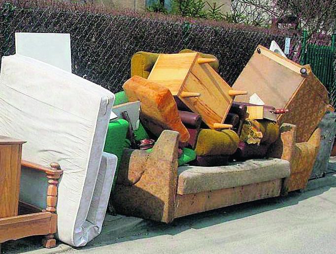 Zbiórka odpadów wielkogabarytowych w gminie Dobrzeń Wielki &#8211; nowe terminy